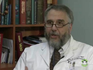 What kind of exercises should a woman who wants to get pregnant do?