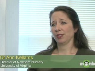 What are the symptoms of postpartum depression?