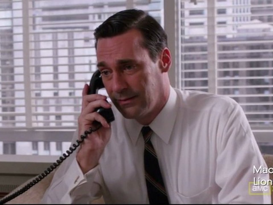 Betty Draper Returns to Mad Men A Few Pounds Heavier