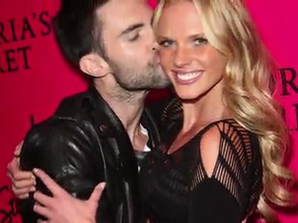 Adam Levine and Anne V Split