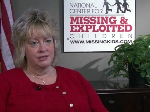 What are some ways parents can help their child learn about a new neighborhood?