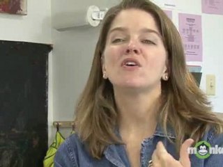 What are games parents & kids can play to increase vocabulary?