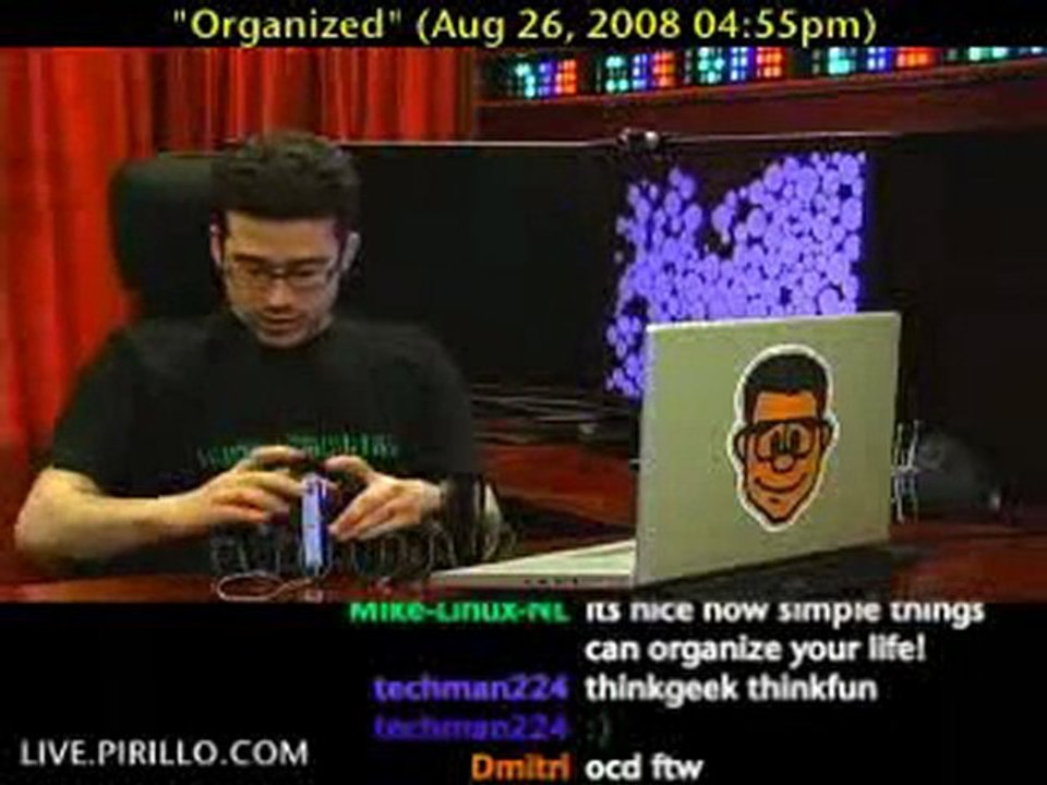 How Do You Organize Your Gadgets?