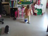 02 avril 2012 : Jouons au foot avec Julie =)