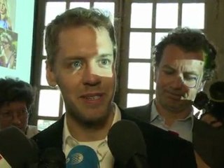 A Paris, Sebastian Vettel reçoit le Grand Prix de l'Académie des sports