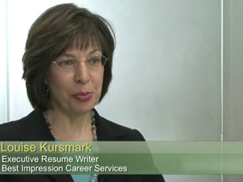 Resume Writing - Do recruiters read resume summaries, or do they go straight to the work experience?