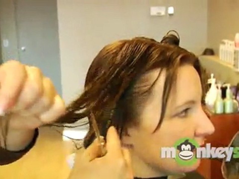 Women's Haircut-Simple Cut And Bangs