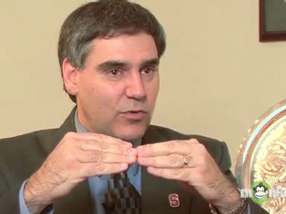 What is an exchange traded fund?