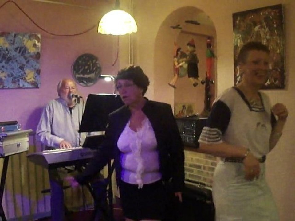 04  28 03 12  JEANMAX à la PIZZA GOGO Dreux