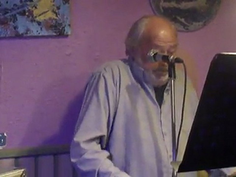 05  28 03 12  JEAN MAX à la PIZZA GOGO Dreux