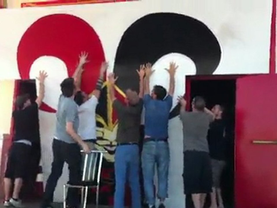 ELECTRO KARNIVAL SUCE MON BEAT