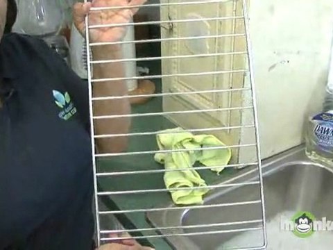 House Cleaning - Microwave Oven