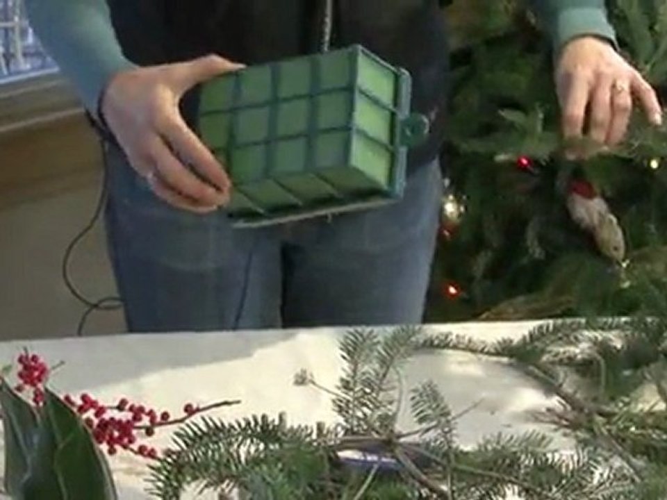 Home Decor - Making a Holiday Window Decoration - 1