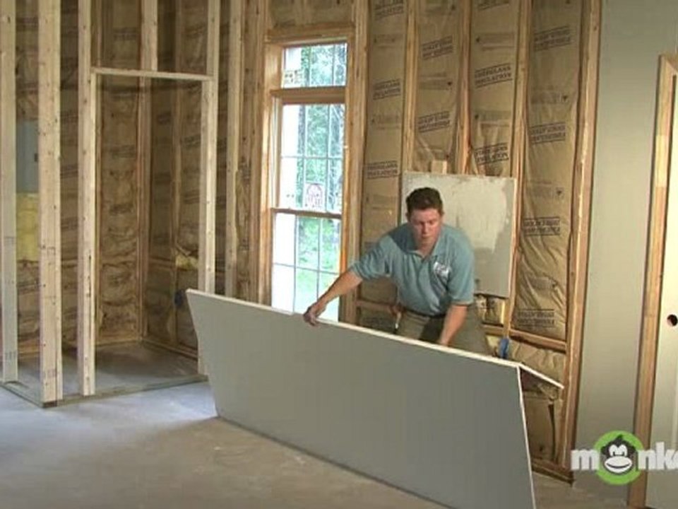 Build a Closet - Hanging the Drywall