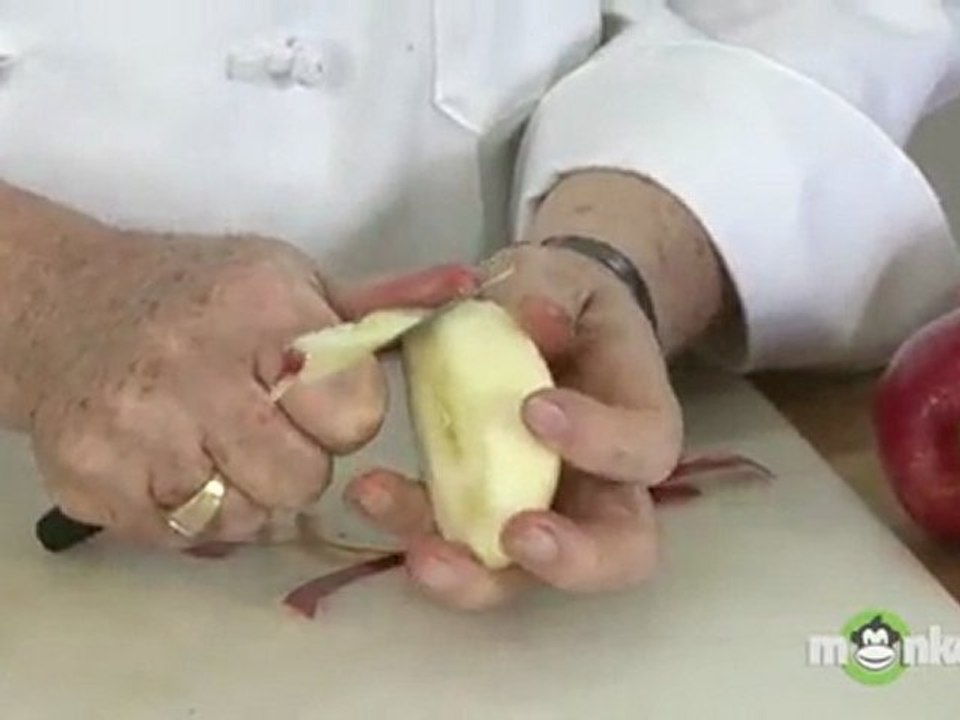 How To Peel An Apple