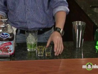 How to Make Shots - Broken Down Golf Cart