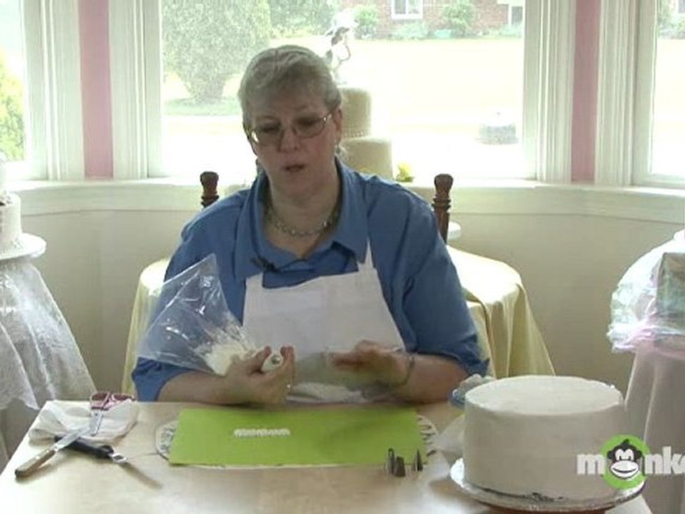 Cake Decorating - The Star Technique