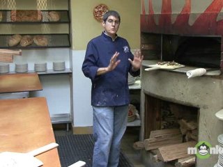 Pizza - How to Achieve a Wood Burning Oven Effect at Home