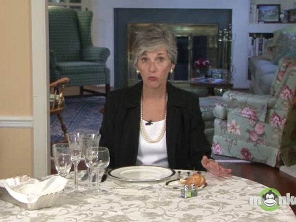 Basic Dining Etiquette - The Bread and Condiments