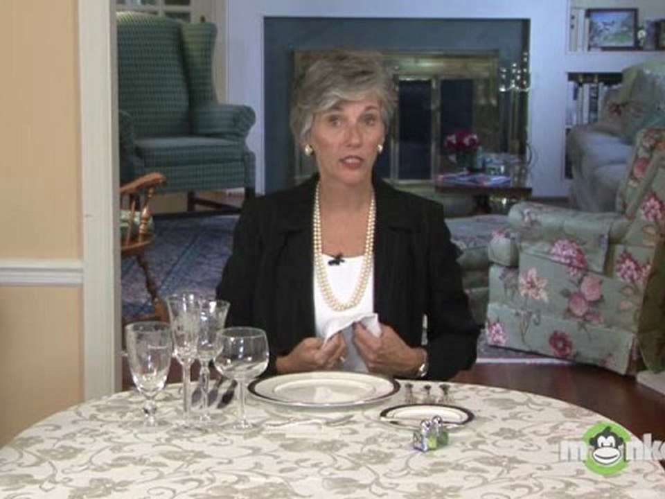 Basic Dining Etiquette - The Napkin