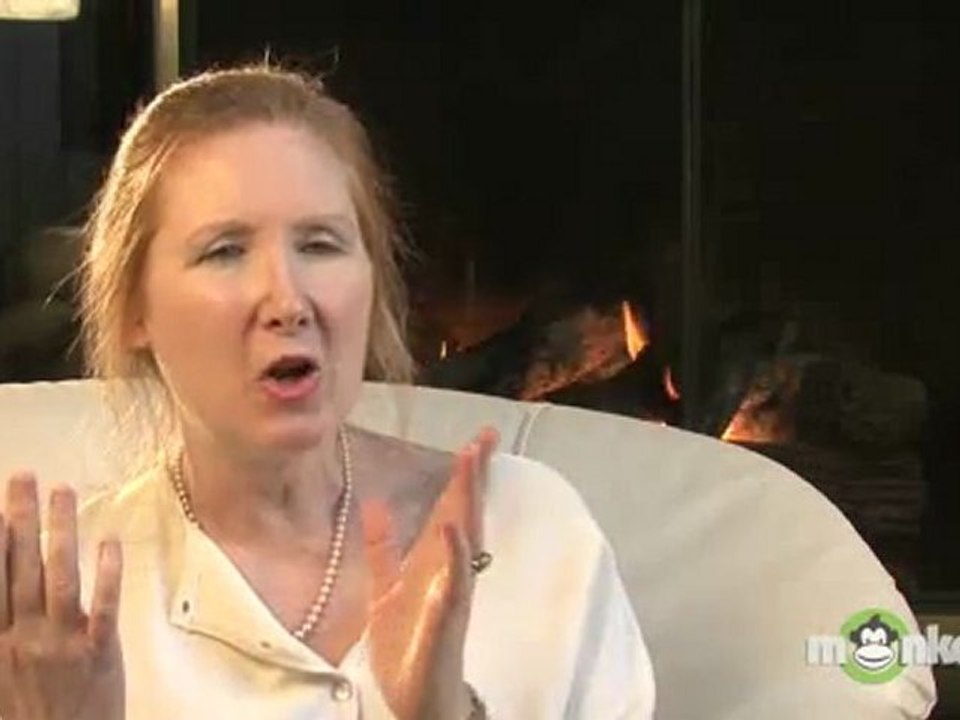 Are there early warning signs that will help a woman identify a man as a bad boy?