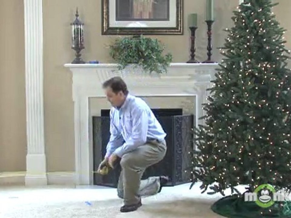 Determining the Height and Width of Your Christmas Tree