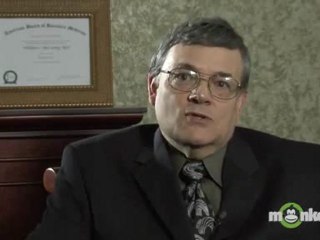 What kind of exercise is recommended for losing weight?