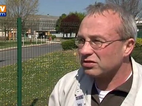 Automobile : inquiétude des salariés de PSA à Aulnay-sous-Bois