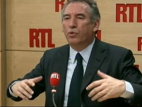 François Bayrou, candidat MoDem à la Présidentielle : On n'a pas besoin de Président de la République dérobeur