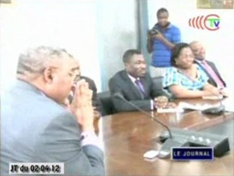 Une cérémonie d’adieux à l’endroit des démineurs étrangers