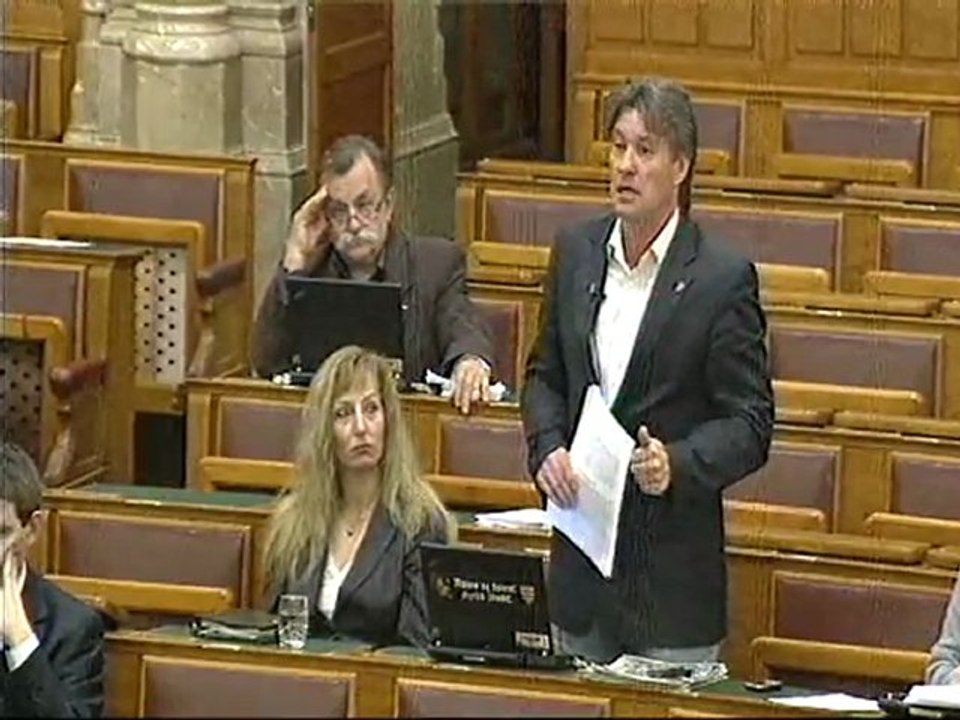 Pörzse Sándor napirend előtti felszólalása