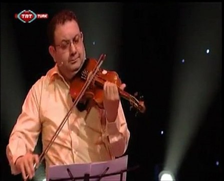 Çiğdem Gürdal ~ Yalnız Sen