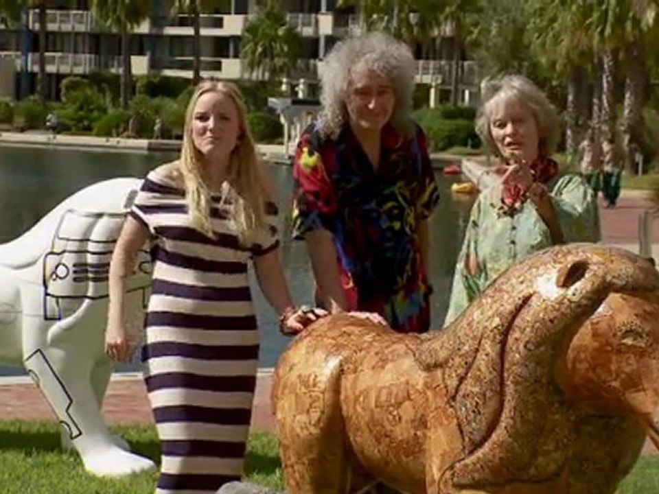 Queen's Brian May Kick Starts the Pride of Cape Town with Land Rover