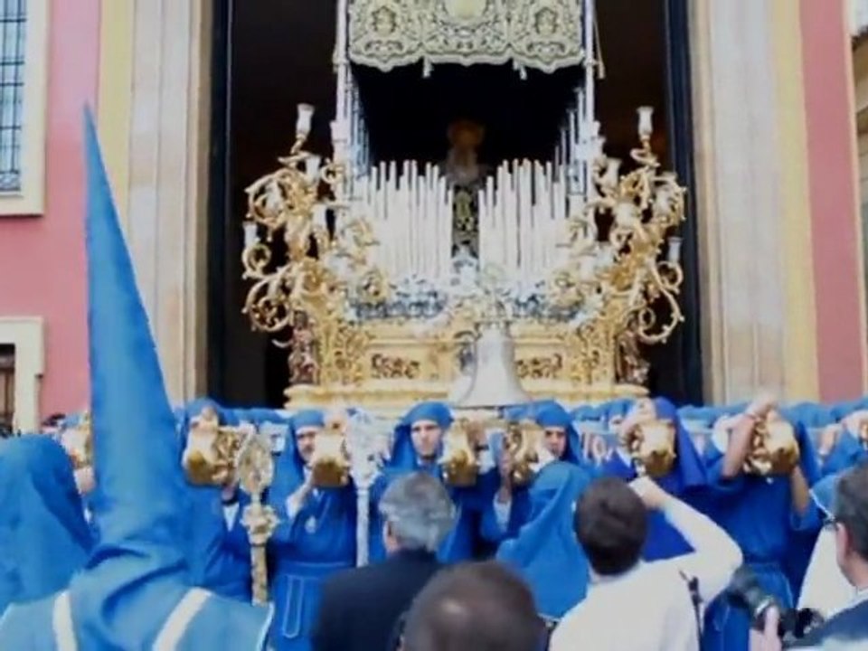 Semana Santa Málaga 2012 - Salida Virgen del Huerto