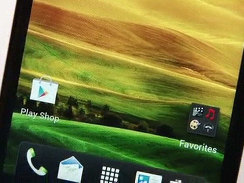 HTC One X review video