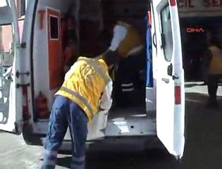 Liseli Kız, 20 Metre Yükseklikten Kayalıklara Atladı