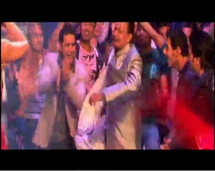 Housefull 2 (2012) - Anarkali Disco Chali Remix ... more on www.dekho.in