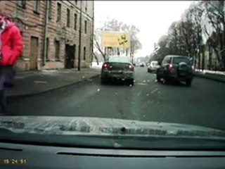 Aracın an ve an yayaya çarpma anı