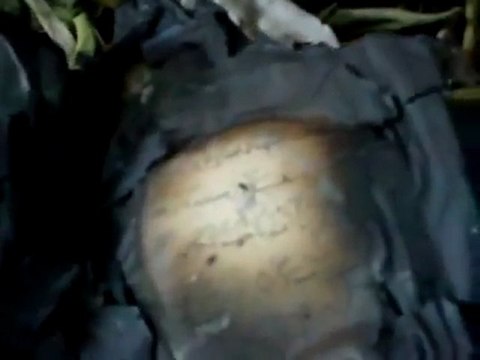 فري برس ريف حماه المحتل حرق المصاحف من قبل العصابات الكافرة الجرمة الطائفية قرية التويني 3 4 2012