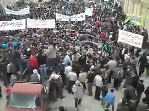 فري برس تل رفعت حاشدة لدعم لواء احرار الشمال 29 3 2012 جـــ 2