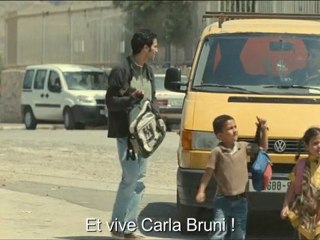 UNE BOUTEILLE A LA MER - Bande-annonce VO