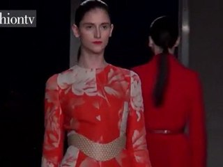 Jonathan Saunders Fall 2012 Show at London FW | FashionTV