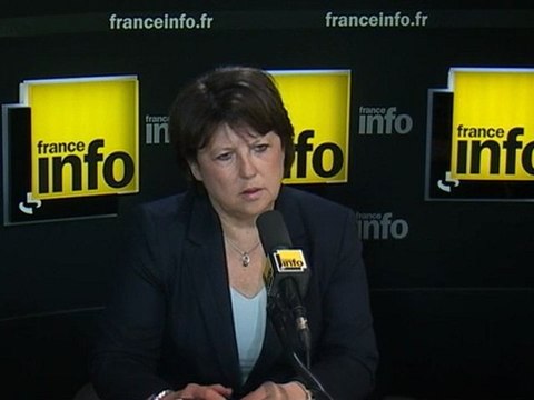 Arrestations : Aubry se dit pour la fermeté, pas le spectacle