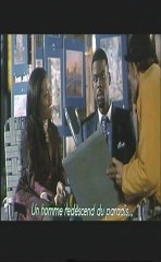 LES PIEDS SUR TERRE - Bande-annonce VO