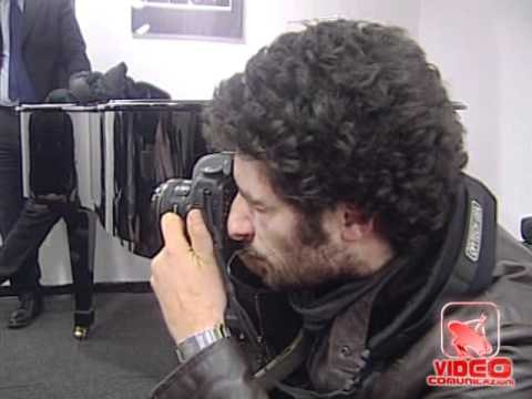 Napoli - Corso di Fotografia per i detenuti di Poggioreale (03.04.12)