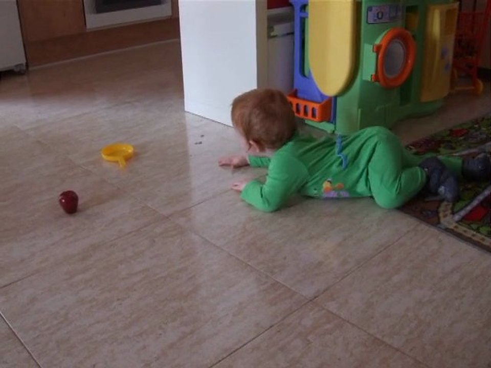 Les prémices du 4 pattes pour Alex