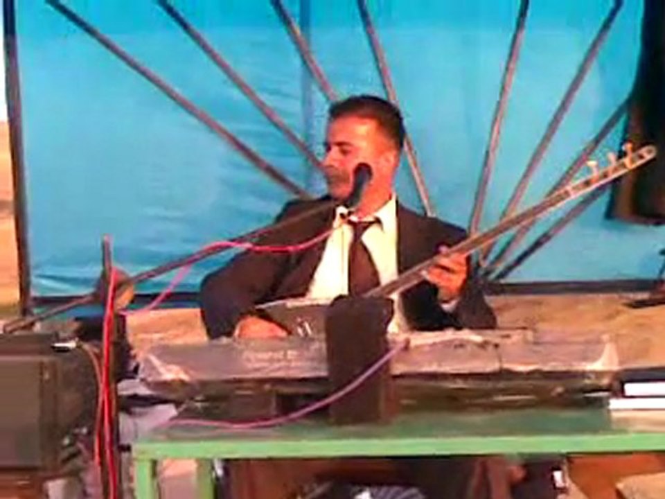 Ramazan Sarıyer - Bana sevgi sevgi diye verdin zehiri