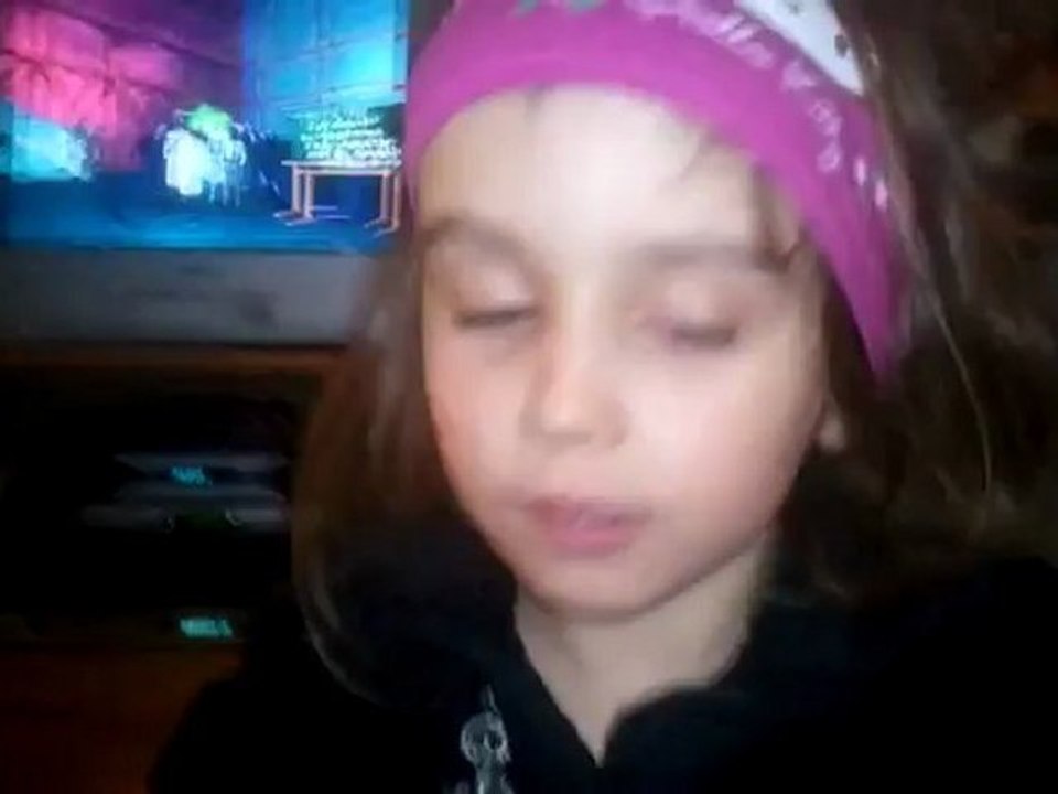 Ma louloutte qui joue...