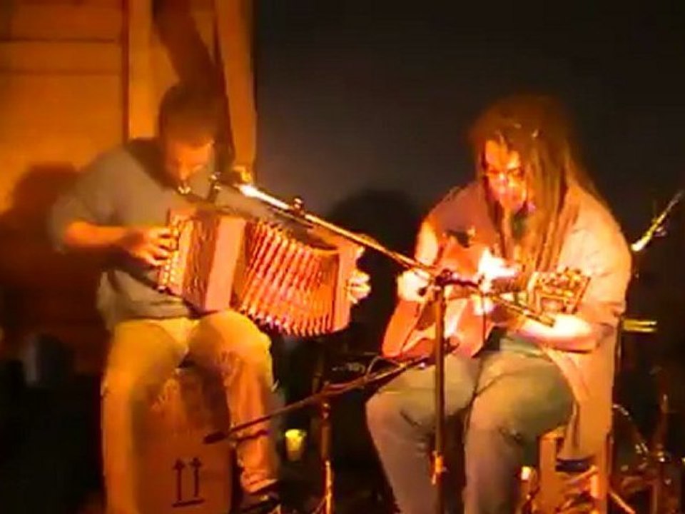 Concert au Refuge aux Loups Doni et Youen