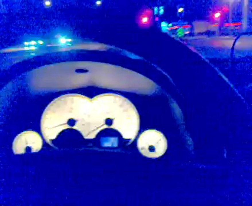 24032011021